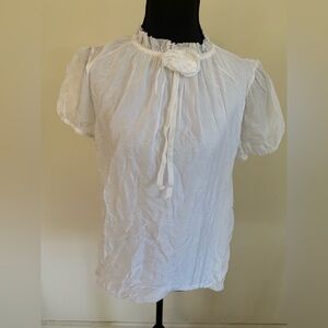 Chic White Blouse with Floral Detail